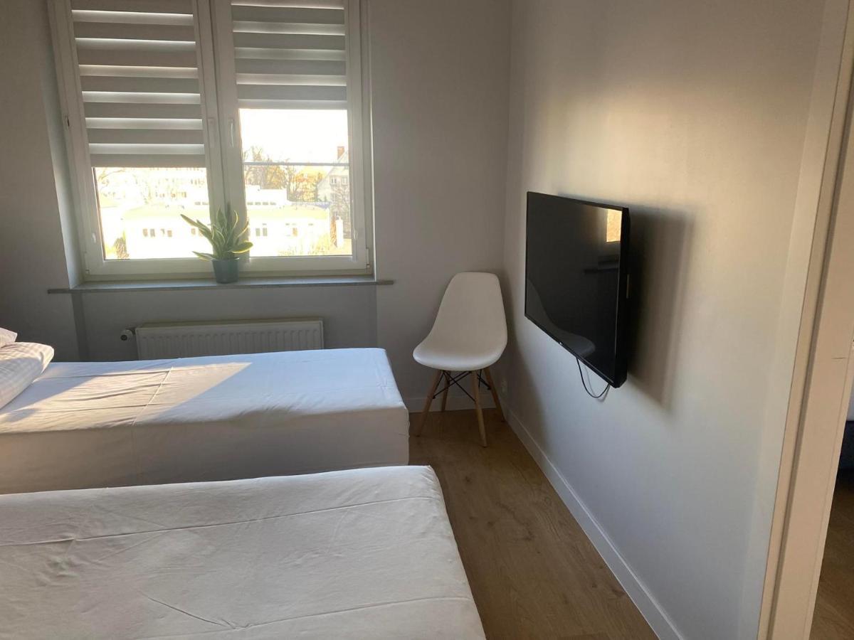 Moho Xl Hostel Wroclaw Bagian luar foto