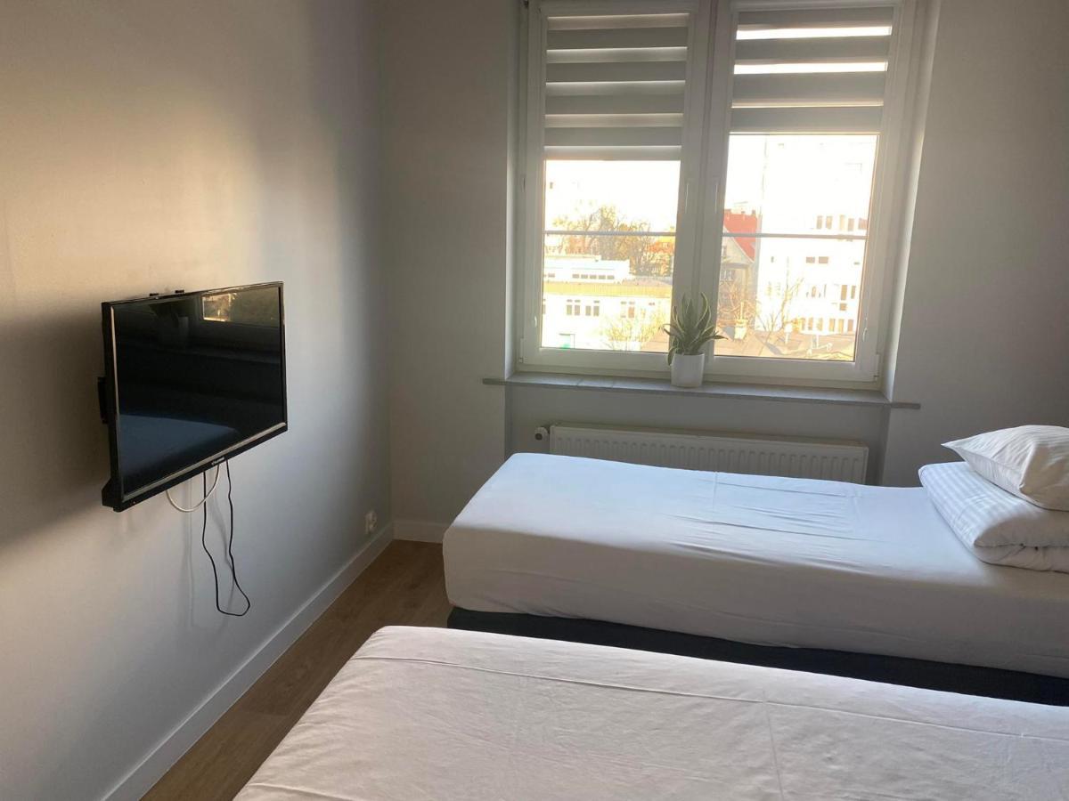 Moho Xl Hostel Wroclaw Bagian luar foto