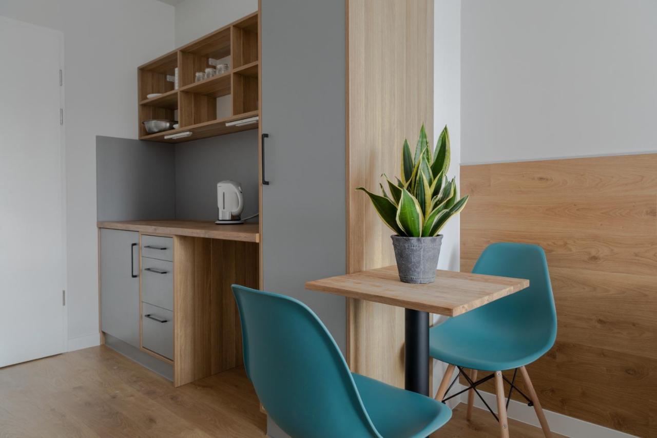 Moho Xl Hostel Wroclaw Bagian luar foto