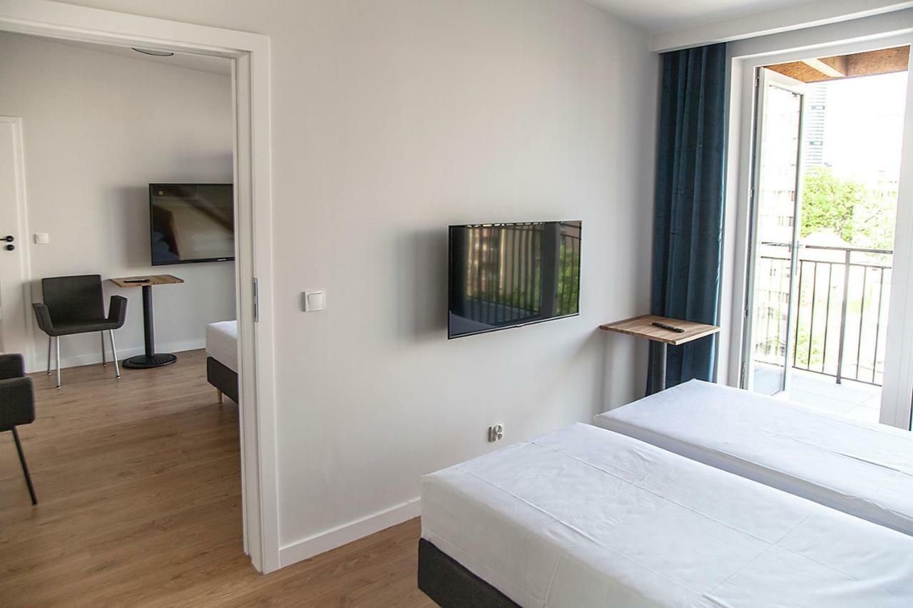 Moho Xl Hostel Wroclaw Bagian luar foto